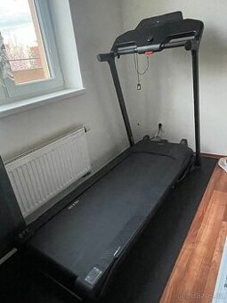 Běžecký pás Decathlon