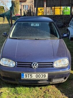 Prodám Volkswagen Golf 4  1.6 LPG  na náhradní díly