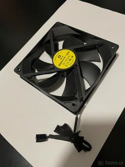 PC Ventilátor SilentiumPC Zephyr 120 – 120mm, 3-Pin, Černý
