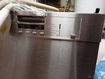 Myčka Miele G1222 SCI