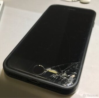 Apple iPhone 8 64Gb Space Gray - k opravě či na ND