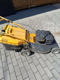 Sekačka s pojezdem zn. Stiga