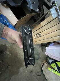 6F0907044C ovládací panel ke klimatizací Seat Arona - 1