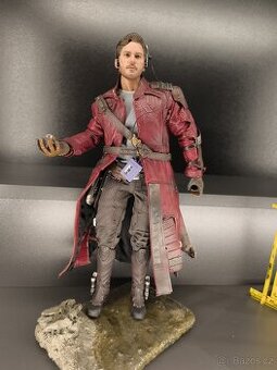 Hot toys