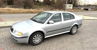 Škoda Octavia Tour 1.6 MPI 75Kw