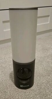 Ezviz LC3 4MP Wifi IP kamera + LED světlo, Detekce lidí