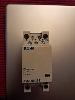 Instalační stykač 25A 230V AC, Z-SCH230/25-31