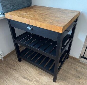 Kuchyňský ostrůvek IKEA Vadholma