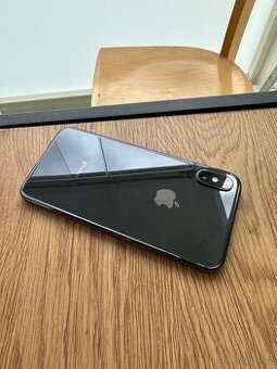 Iphone X 64GB 100% baterie - 1