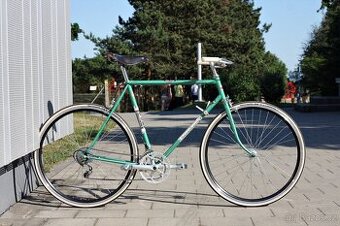 Favorit - retro stylovka