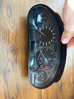 Budíky benzín Bmw E46