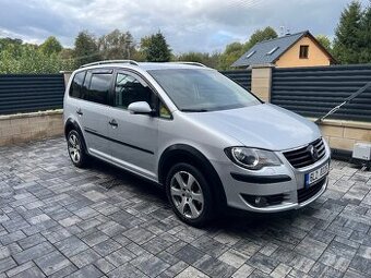 Touran cross1.4 tsi 103kw