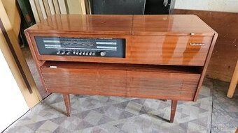 PRODÁM  STARÉ RÁDIO S GRAMOFONEM TESLA