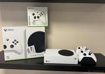 Xbox Series S 512GB + 2x controller