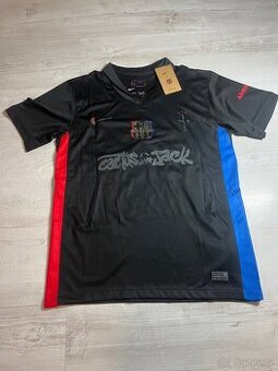 Travis Scott FC Barcelona dres Lamine Yamal