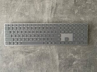 Microsoft Surface klavesnice - 1