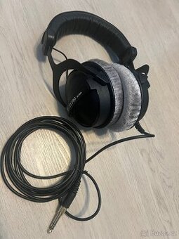 Sluchátka Beyerdynamic DT 770 PRO 80 Ohm