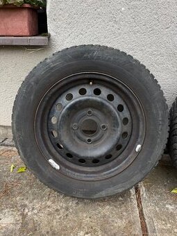 4x 114,3 ET45 zimní kola Michelin