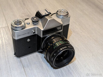 Fotoaparát Zenit-E