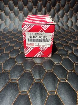 Přední brzdové destičky OEM Toyota Land Cruiser 200