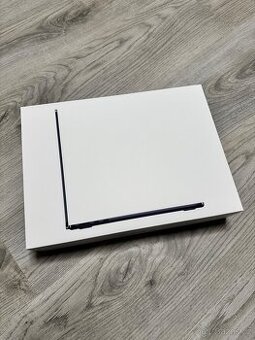 NOVÝ, ZÁRUKA Apple MacBook Air 13,6" (2025), M4, 16GB, 256G