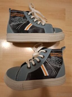 Kotníkové tenisky botičky Befado velikost 22 na zip modrá