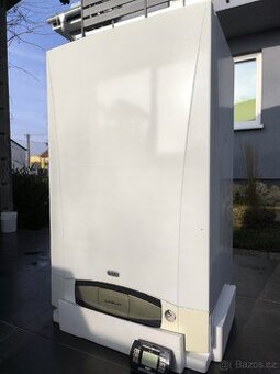 Plynový kondenzační kotel BAXI se zásobníkem 40l