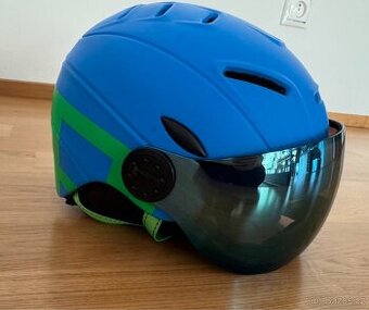 DĚTSKÁ LYŽAŘSKÁ HELMA - 1