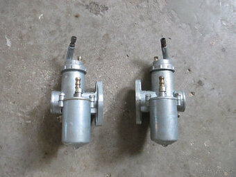 Dněpr Ural  k 750 M 72 karburátory