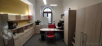 Kancelářský nábytek