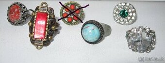 Stará bižuterie - prstýnky