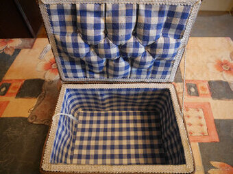 retro košíček na šití