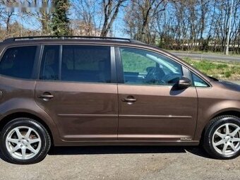 Volkswagen Touran,2.0 TDI 7míst,servisní histori