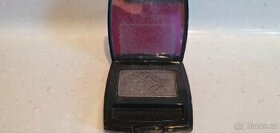 Lancome tmave cerne stiny