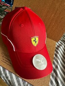 Ferrari čepice