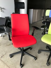 Kancelářské židle Steelcase Think