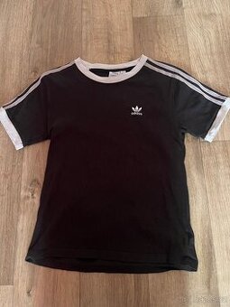 Triko adidas