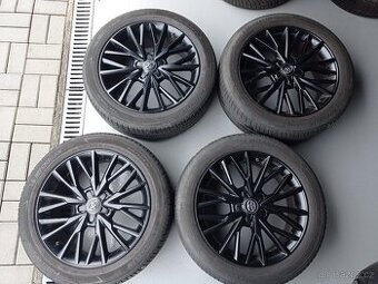 Pěkná letní 18" al ORIGINAL TOYOTA CH-r, Chr,C-hr r.v 2019