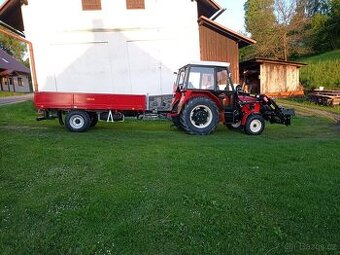 Vlek, kára, návěs , přívěs za taktor