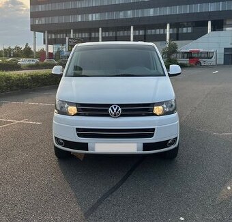 VW TRANSPORTER T5, 2.0 TDI, 9 míst.