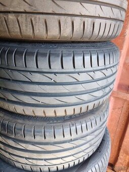225/40/18 maxxis letní sada