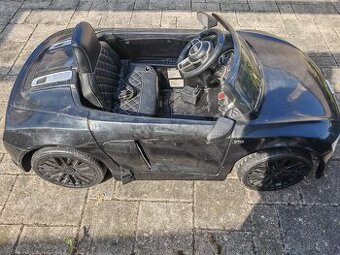 AUDI R8 spyder auto pro děti