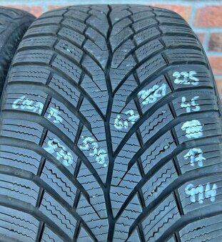225/45 R17 91H zimní pneu Continental (3521)