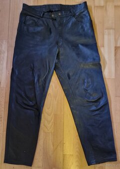 Prodám kožené motorkářské kalhoty na chlapa 2XL (56)