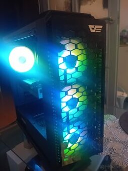 Počítače  k vánocům