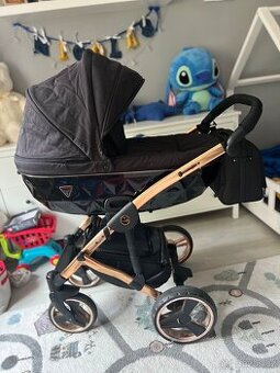 Kočárek 2v1 Junama