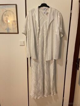 Dámské společenské šaty