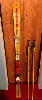 Lyže Völkl P40 s vázáním a hůlkami
