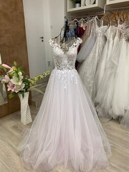 Svatební šaty vel.38