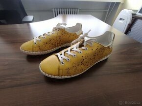 Dámské boty Baťa, vel. 39 - skvělá cena 400 Kč